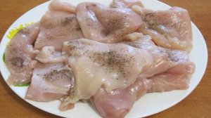 Стейки из курицы с соусом