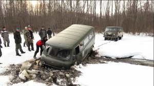 Тонут Буханки и не только...  Штурмуем глубокий ручей! 20 внедорожников в сложной ситуации.