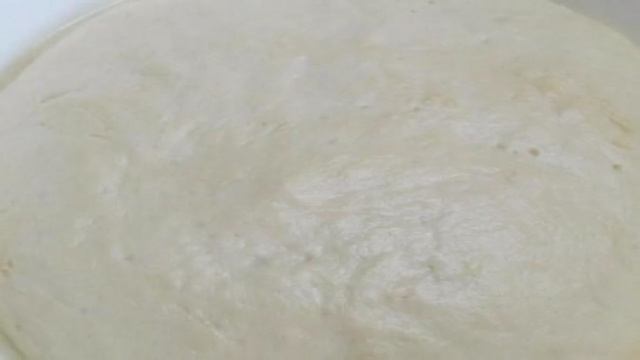 Фокачча с колбасой и сыром