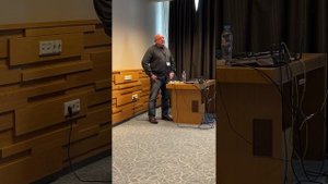 Наушники в России без купюр