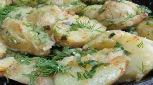 Молодой картофель с беконом и мятой