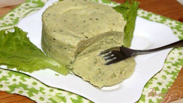 Картофельное пюре с сыром и шпинатным соусом