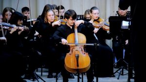 Давид Поппер. «Танец эльфов» для виолончели с оркестром