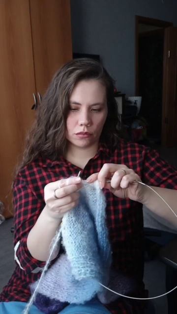 довязала смотреть онлайн