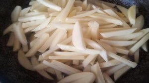 Картошка жареная с грибами