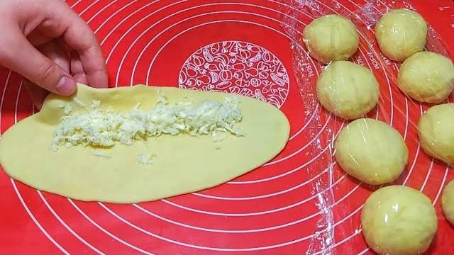 1 СТАКАН КЕФИРА И 10 МИНУТ. ЦЕЛАЯ ГОРА ВКУСНЯТИНА ГОТОВА БЫСТРЫЙ РЕЦЕПТ ПОДХОДИТ НА ЗАВТРАК