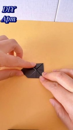 Бумажный топор оригами своими руками. DIY
Арт