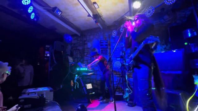 Hard Box - Монстр Тоже Хочет Любить.❤️ Live in Ковчег 28/10/23 смотреть онлайн