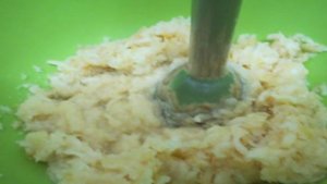 Десерт из яблок в сиропе