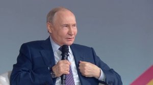 Путин. Встреча с участниками просветительского марафона «Знание. Первые». 30.04.2025