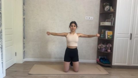 Горизонтальные разведения. 20 повторений