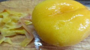 Кексы с персиком и халвой