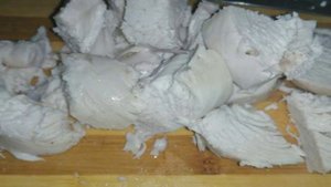 Паштет из куриной грудки с луком и сливками