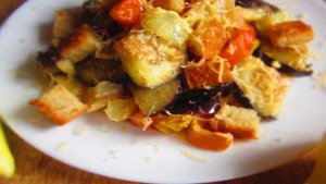 Баклажаны тушенные с перцем