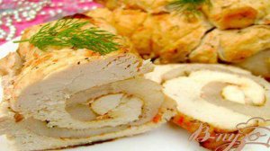 Праздничный мясной рулет из курицы, маринованной в томатно-йогуртовом маринаде!