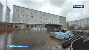 Школу на проспекте Строителей возводят без выходных