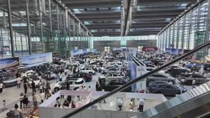 Китайский автосалон 2025. Shanghai Auto Show 2 .