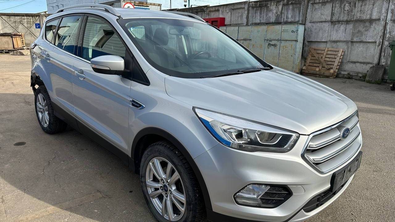 АВТО БИТОЕ ФРД КУГА 2017г., куплена в 18 год 123т.км пробег, дп. инф . в ТГ https://t.me/aegis_auto