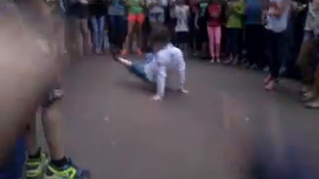 Танцы в Купалинке смотреть онлайн