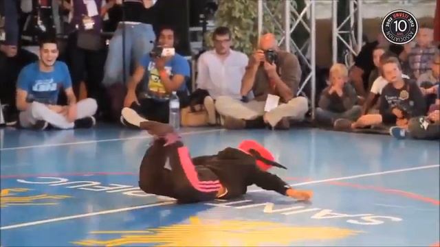 Babies dance Батл  дети танцуют брейк смотреть онлайн