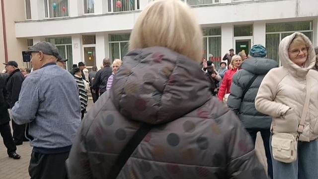 На соседней улице..... 01.05.25 Гомель парк Луначарского 🥰💫