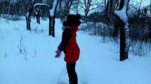 Ирочка ПОТЕРЯЛА КЛЮЧИ и НЕ МОЖЕТ ЗАЙТИ ДОМОЙ