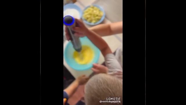 Яблочный спас 2023