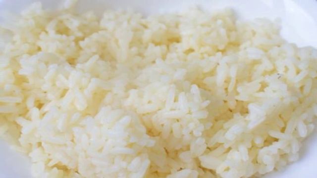 Гарнир из риса и горошка