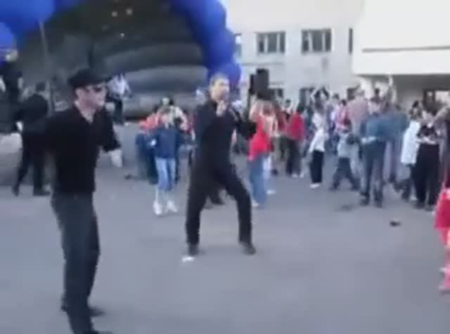 Когда пришел на нормальный движ! 🕺😁