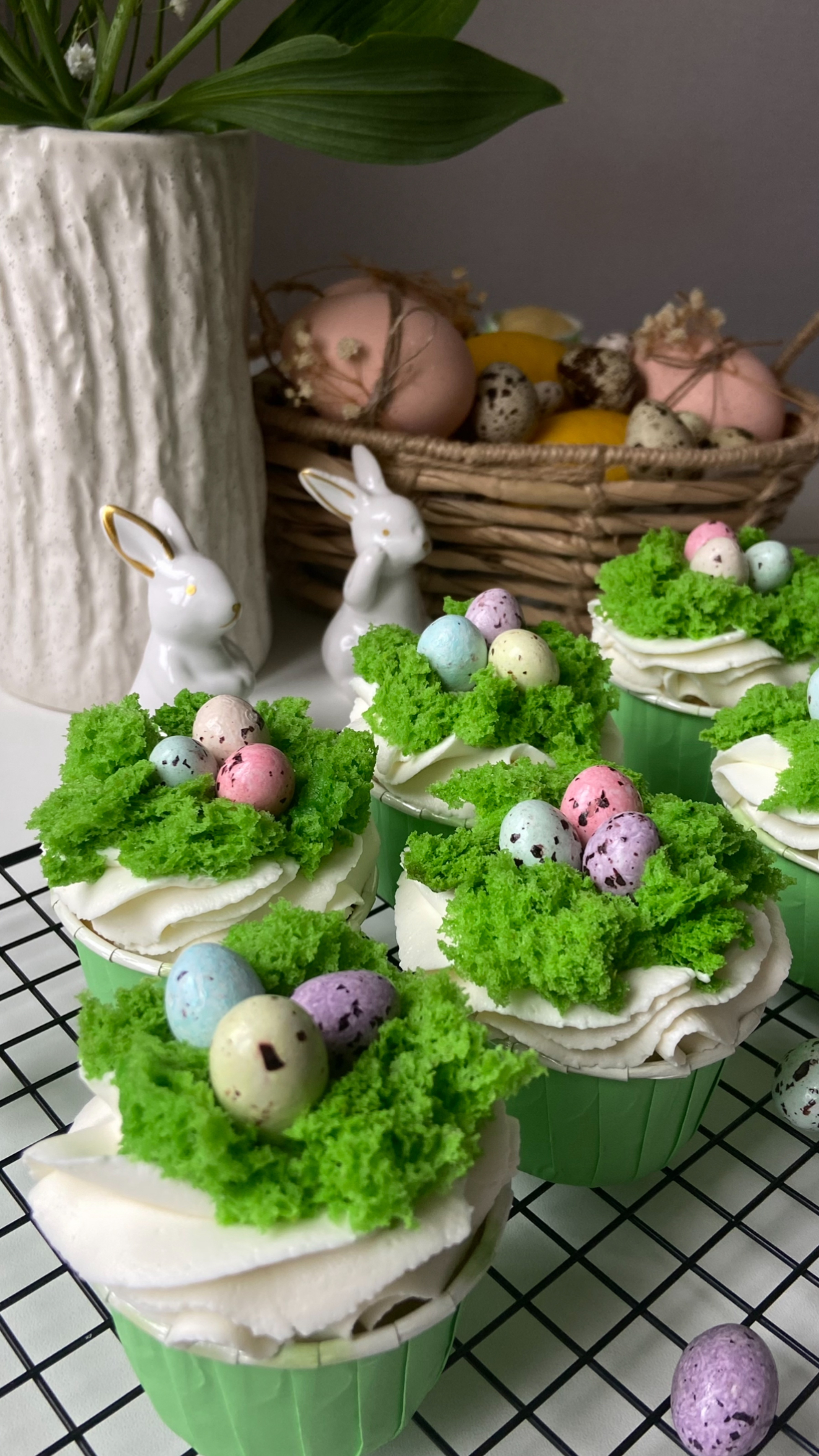 РЕЦЕПТ КАПКЕЙКОВ С ГНЕЗДОМ 🐣 # рецепты #кондитер #пасха #куличи #торт #пирожные #десерт #конфеты