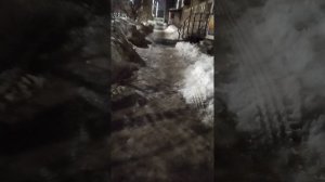 14 марта 2025 г., 23:25:51
ул. Газеты Звезда - уборка снега
VID_20250314_232301222