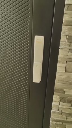 Установка электронного замка Philips Easy Key Alpha. Установка в день обращения.