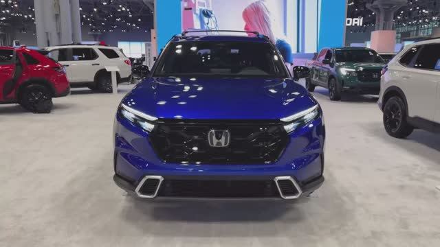 Honda CR-V Hybrid Sport Touring 2025 обзор