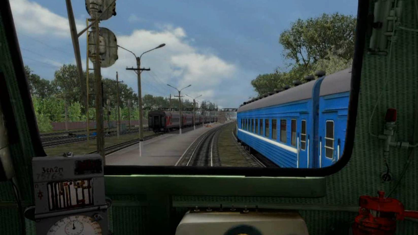 М62-1870 с пассажирским поездом. Прибытие на станцию Узловая платформа 2. Train Simulator