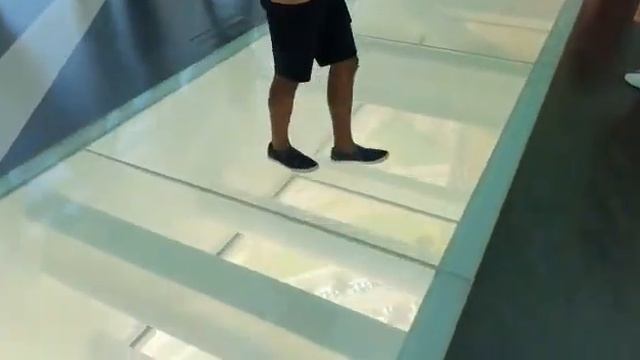 Дубай Рамка 2019 . Подпишитесь на канал и и смотрите новые видео .