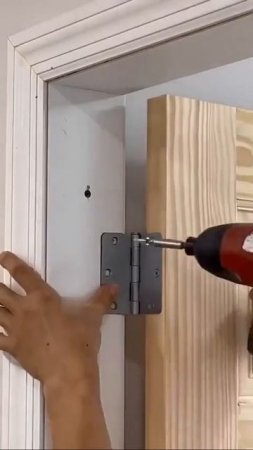 Процесс монтажа межкомнатной двери