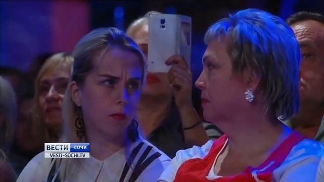 ДИМА БИЛАН И ДАНИЛ ПЛУЖНИКОВ - МАМАDima Bilan and Danil Pluzhnikov - Mom