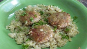 Ароматные фрикадельки в молоке