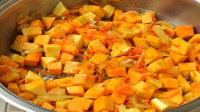 Капуста тушёная с тыквой