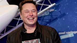 Маск высмеял британский флот после сравнения с российским