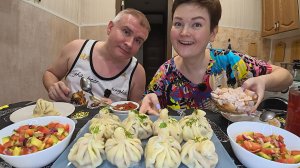 Мукбанг ПОМИРИЛИСЬ и НАЛОПАЛИСЬ огромные хинкали на ужин! Болтаем и обсуждаем наши ОТНОШЕНИЯ! Ужин