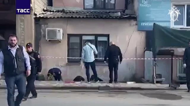 Троих полицейских застрелили в Махачкале