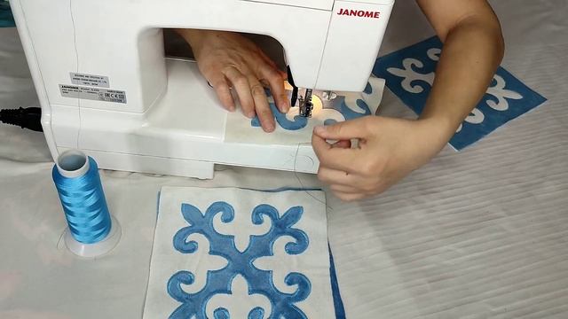 ҚОШҚАР МҮЙІЗДЕН ӘДЕМІ ОЮ ТІГІП ҮЙРЕНЕМІЗ.