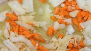 Кабачковая икра с перцем чили