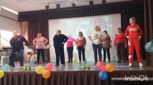 Физзарядка, мир, труд, май. МАУ "Тесово-Нетыльский  дом культуры"