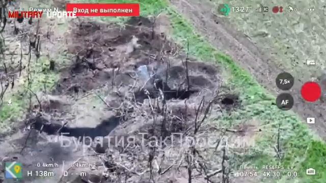 Яростный бой на близком расстоянии.