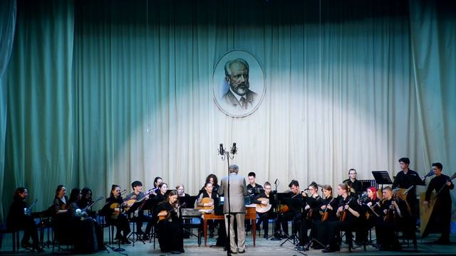 В.Гнутов - «Жаворонок»