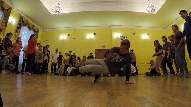 Юля\УЖИ vs Марио \ Новатор \ Novator Jam Kids 30/10/2016 смотреть онлайн