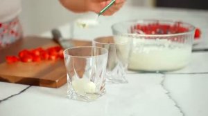 Десерт за 5 минут! Без сливок! Всего 3 ингредиента! Просто, быстро и вкусно!