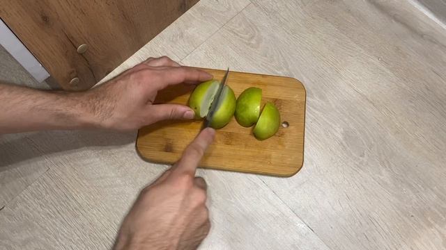 Нарезка яблока ножом Tefal Fresh Kitchen K1220314